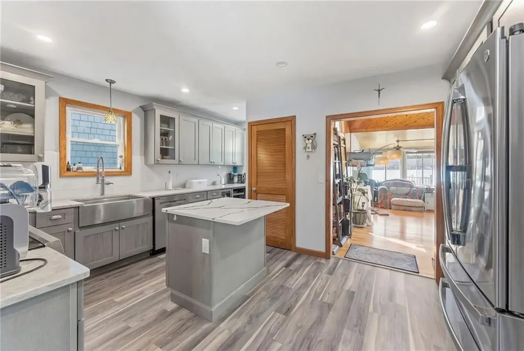 120 Shore Drive Burrillville RI 02826