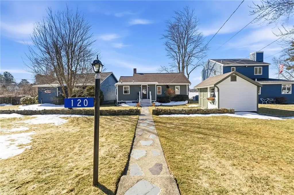 120 Shore Drive Burrillville RI 02826