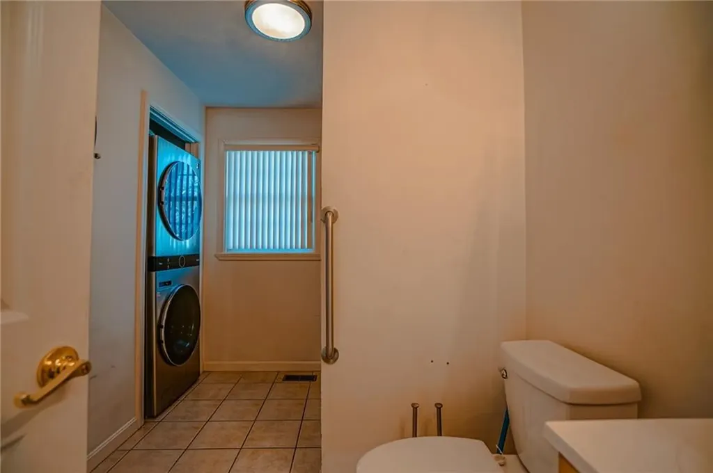 45 Leo Avenue Providence RI 02904