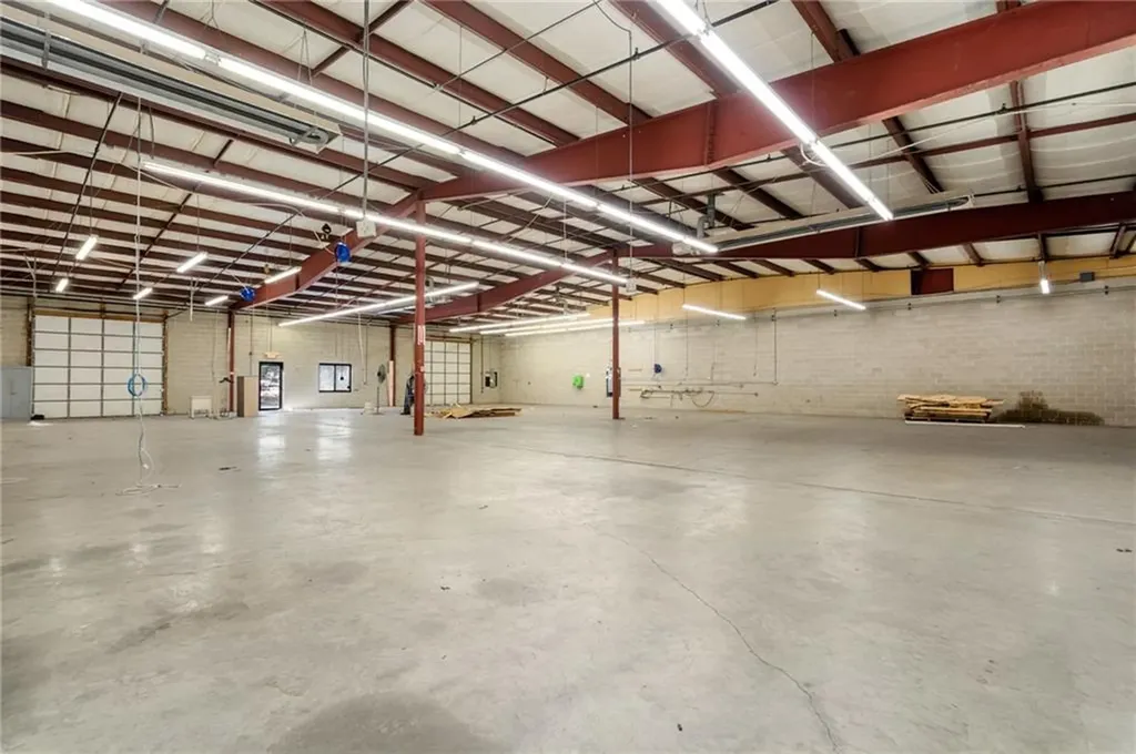 46 Warwick Industrial Drive Warwick RI 02886