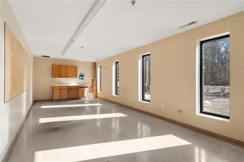 46 Warwick Industrial Drive Warwick RI 02886