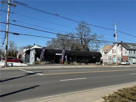1175 Post Road Warwick RI 02888