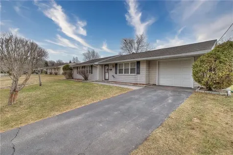 56 Burnside Drive Swansea MA 02777