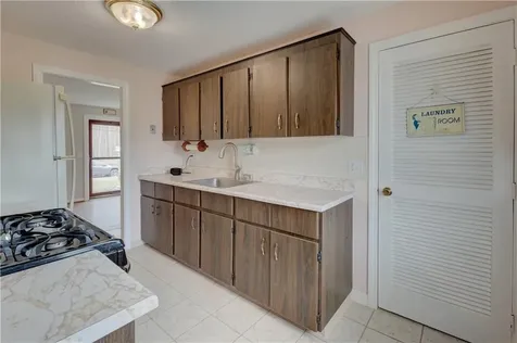56 Burnside Drive Swansea MA 02777