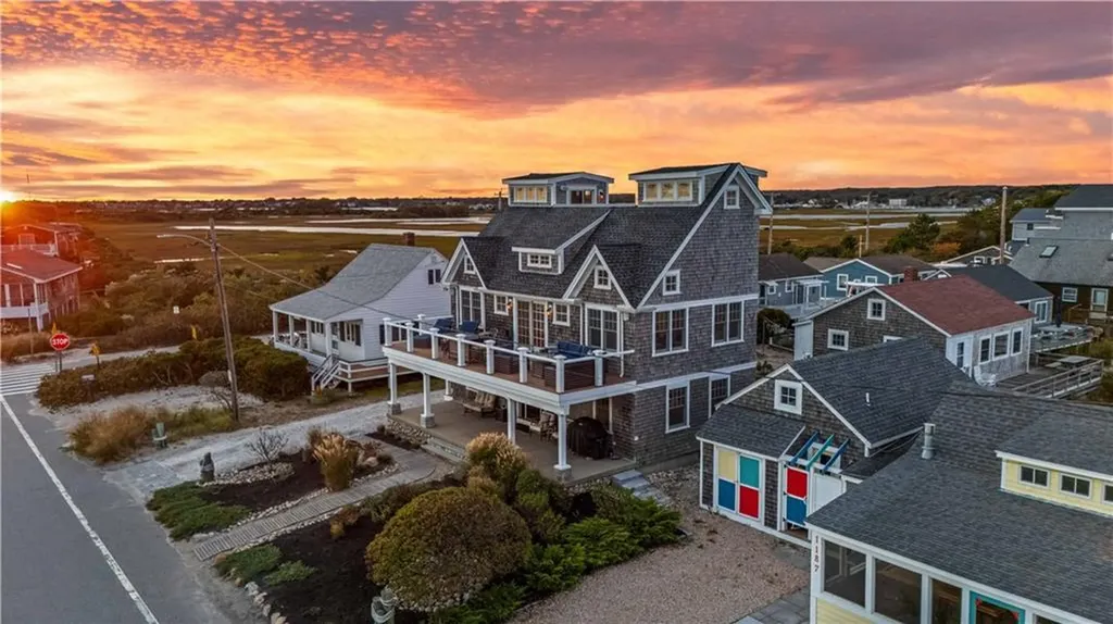 1185 Succotash Road Narragansett RI 02882