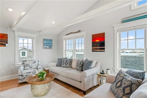 1185 Succotash Road Narragansett RI 02882