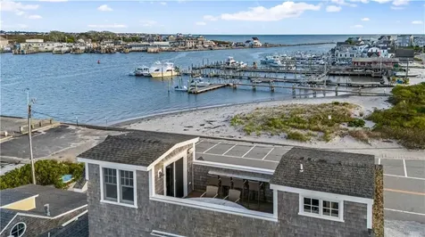 1185 Succotash Road Narragansett RI 02882
