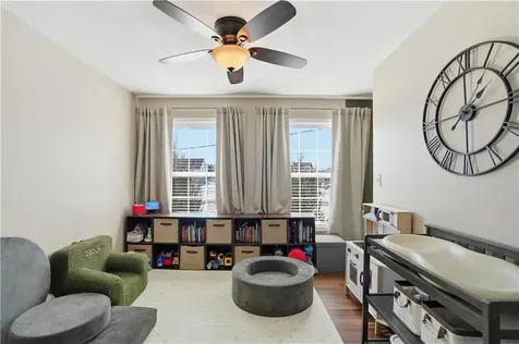 12 Dean Court Warwick RI 02889