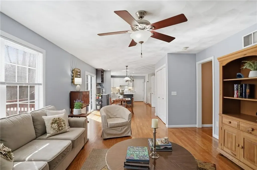 45 Gilbert Stuart Drive Warwick RI 02818