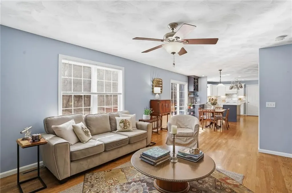 45 Gilbert Stuart Drive Warwick RI 02818