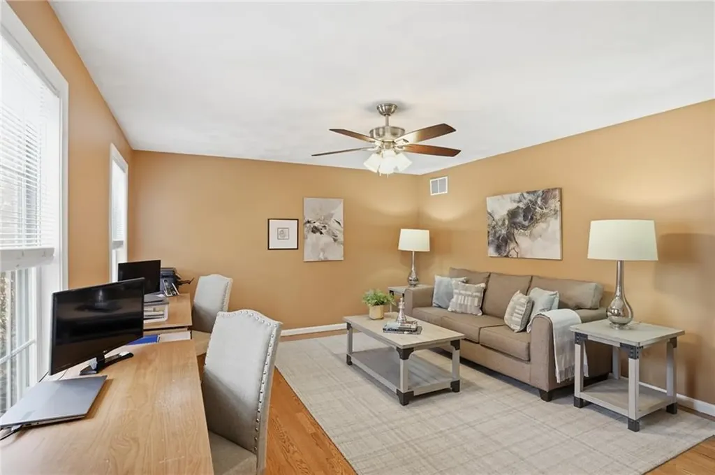 45 Gilbert Stuart Drive Warwick RI 02818