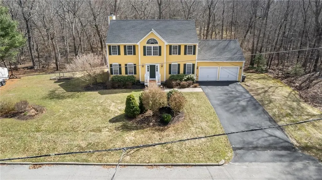 45 Gilbert Stuart Drive Warwick RI 02818