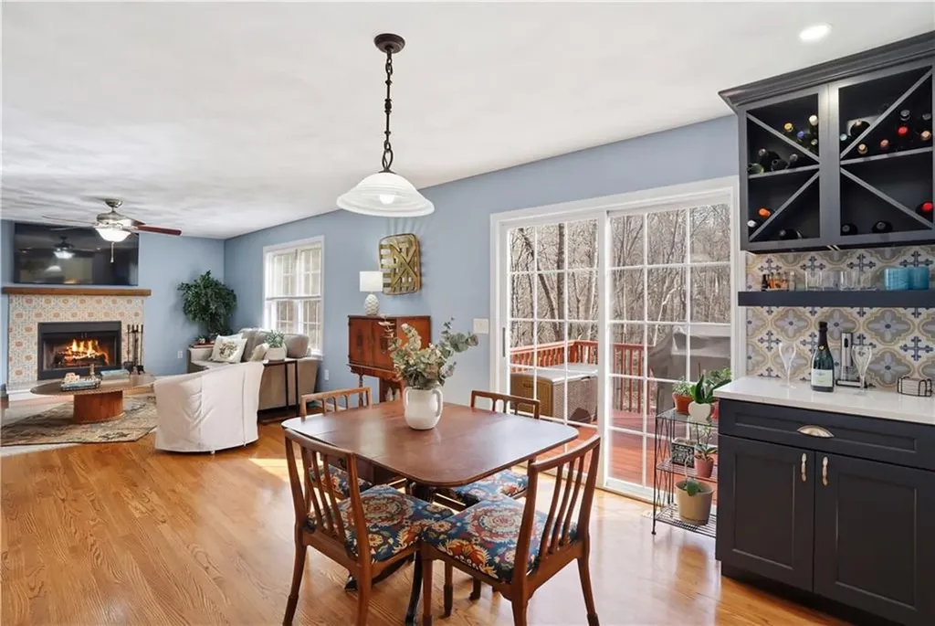 45 Gilbert Stuart Drive Warwick RI 02818