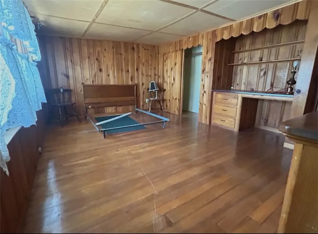 54 Holburn Avenue Cranston RI 02910