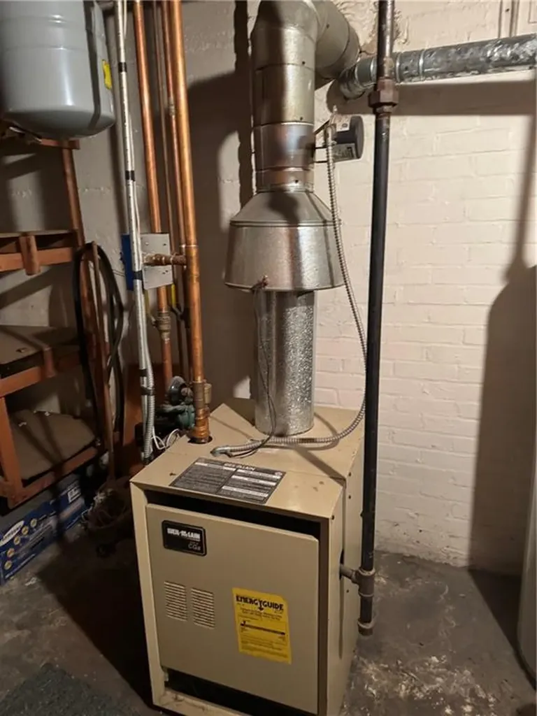 54 Holburn Avenue Cranston RI 02910