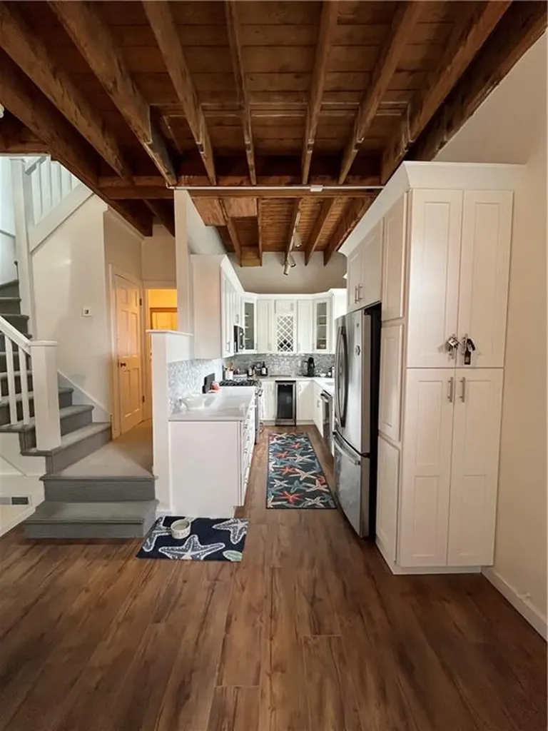 45 Ayrault Street Newport RI 02840