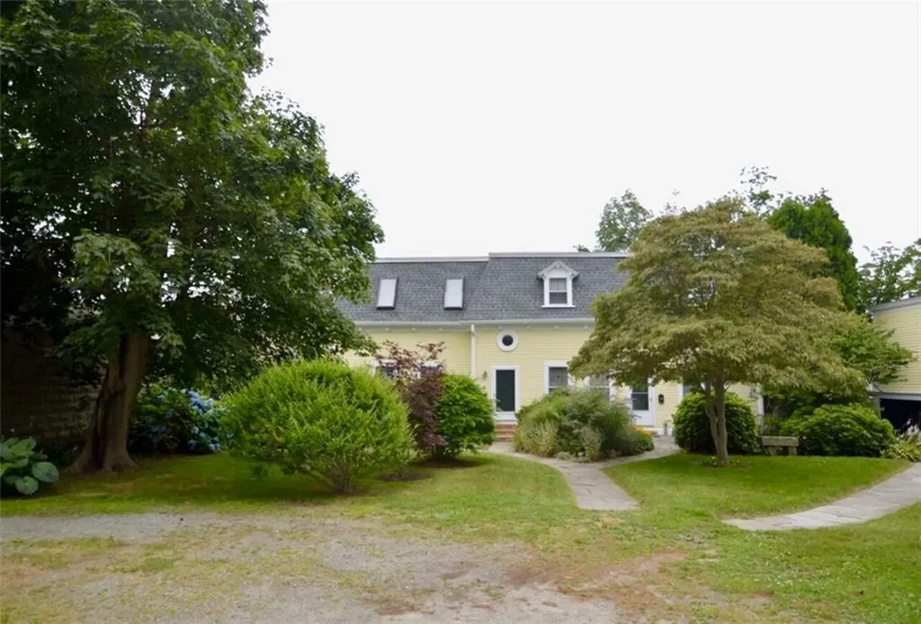 45 Ayrault Street Newport RI 02840