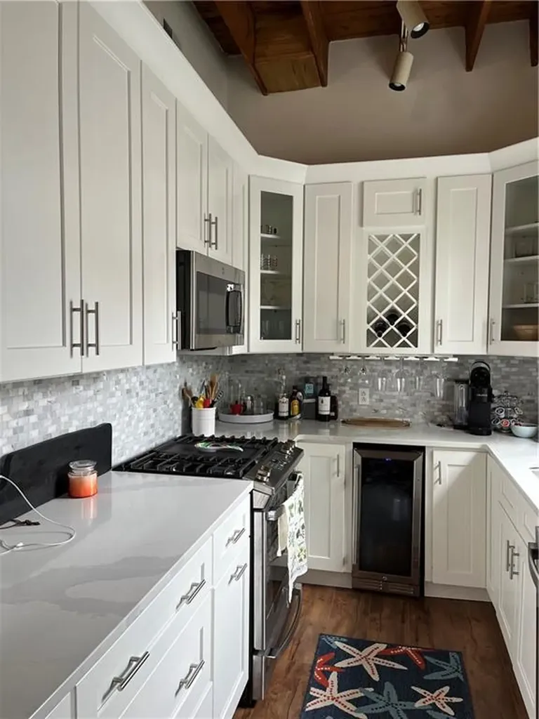 45 Ayrault Street Newport RI 02840