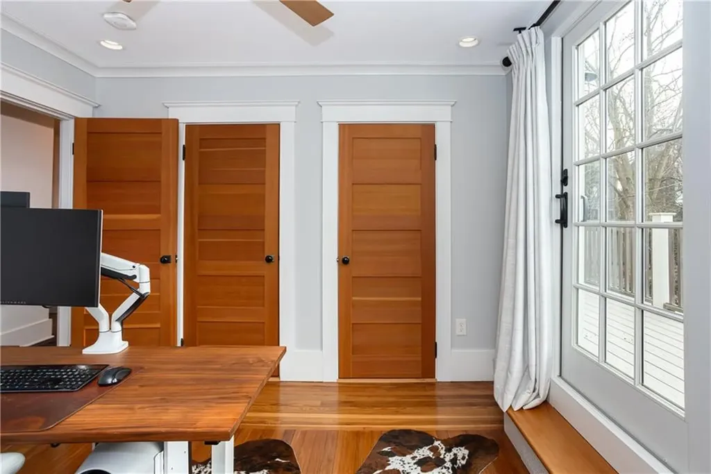 71 Pope Street Newport RI 02840