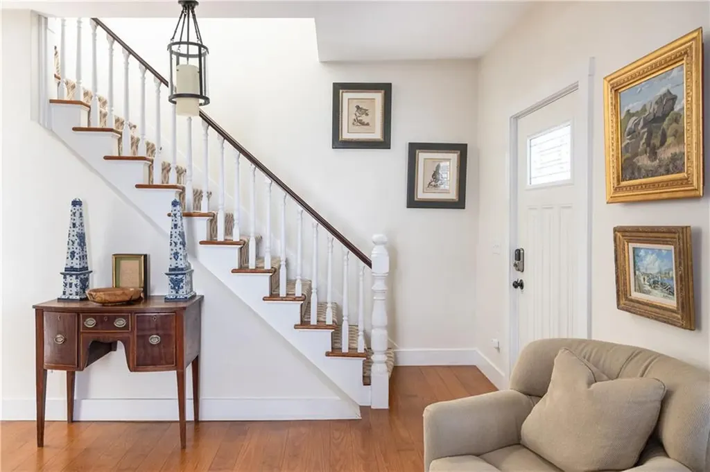 31 Edward Street Newport RI 02840