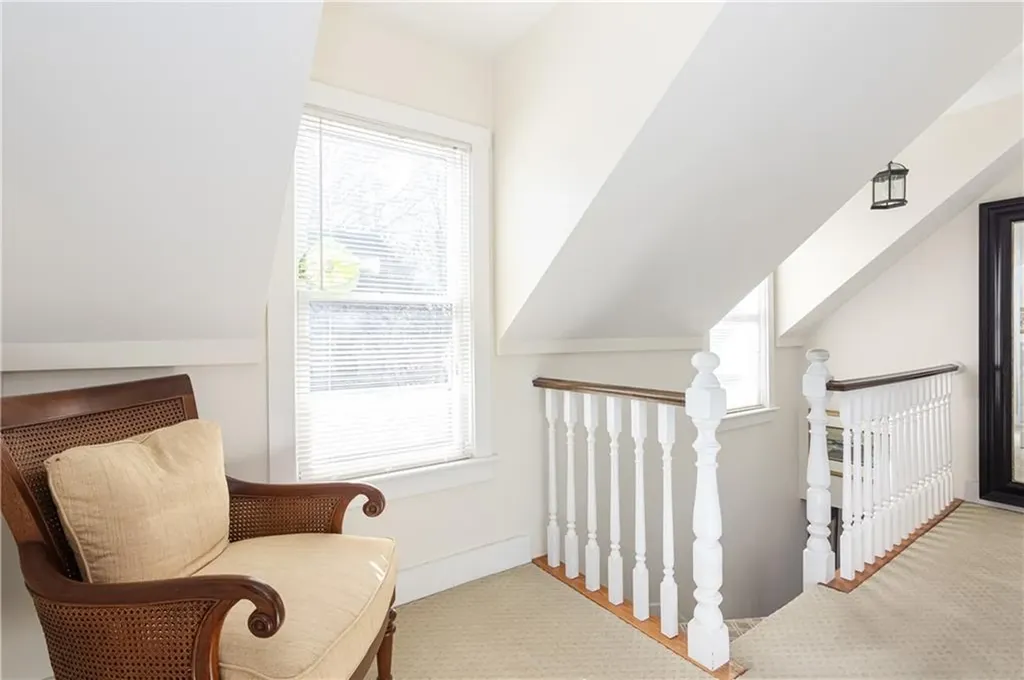 31 Edward Street Newport RI 02840
