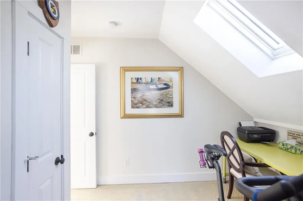 31 Edward Street Newport RI 02840