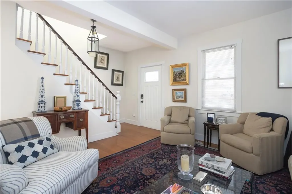31 Edward Street Newport RI 02840