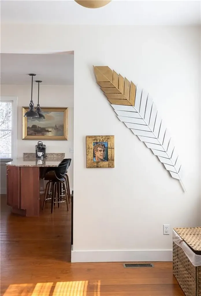 31 Edward Street Newport RI 02840