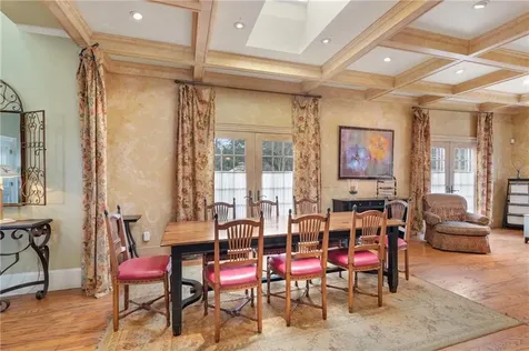 287 Gibbs Avenue Newport RI 02840