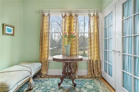 287 Gibbs Avenue Newport RI 02840