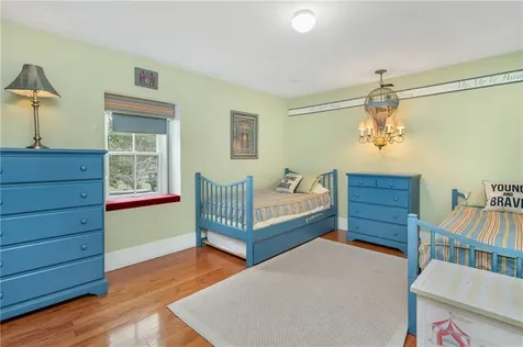 287 Gibbs Avenue Newport RI 02840