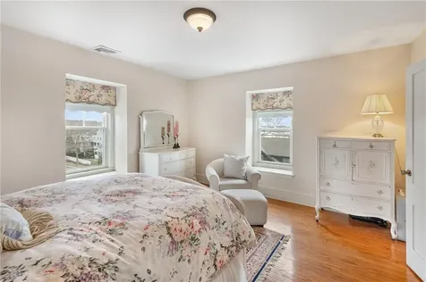 287 Gibbs Avenue Newport RI 02840