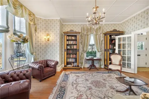 287 Gibbs Avenue Newport RI 02840