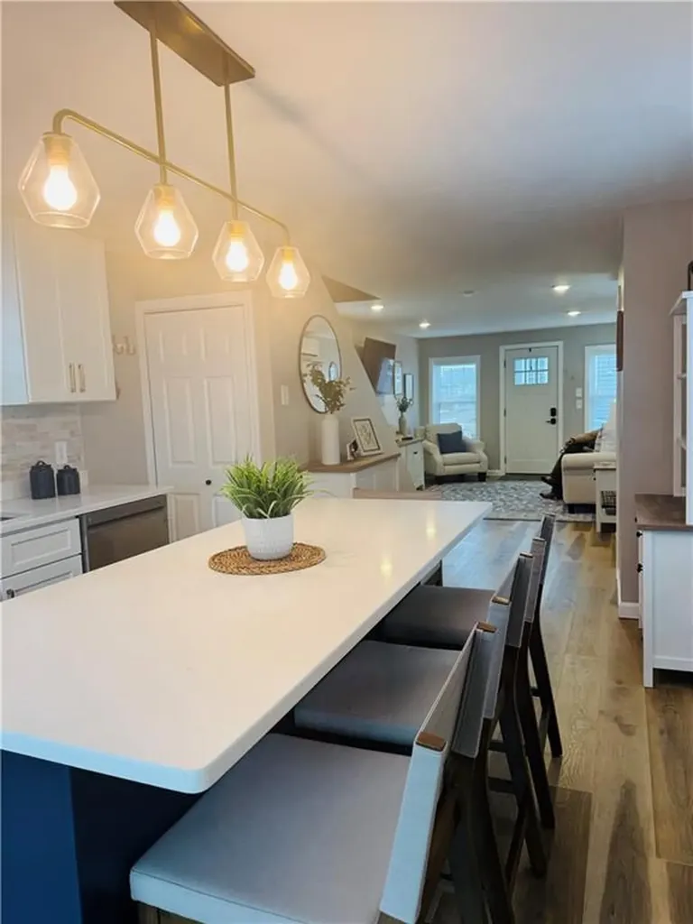 230 Cedar Avenue Portsmouth RI 02871