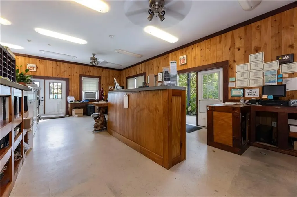 47 Tuckertown Road South Kingstown RI 02879