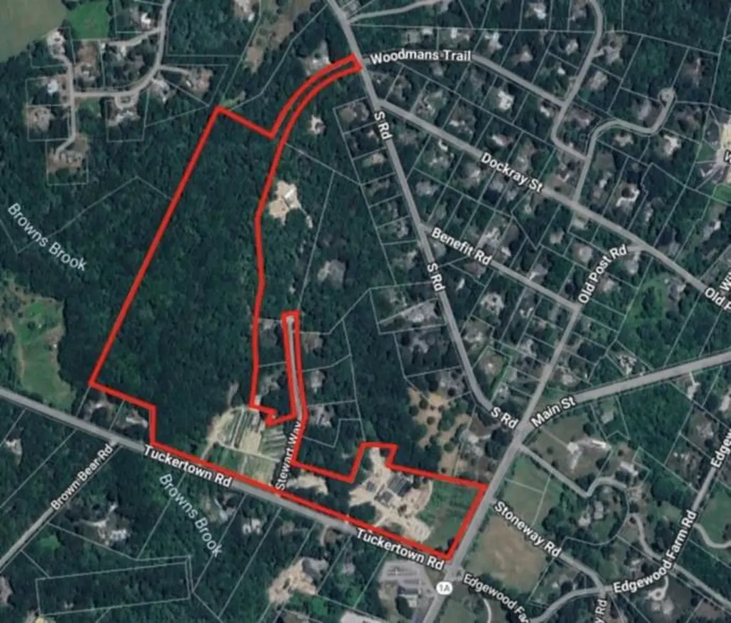 47 Tuckertown Road South Kingstown RI 02879