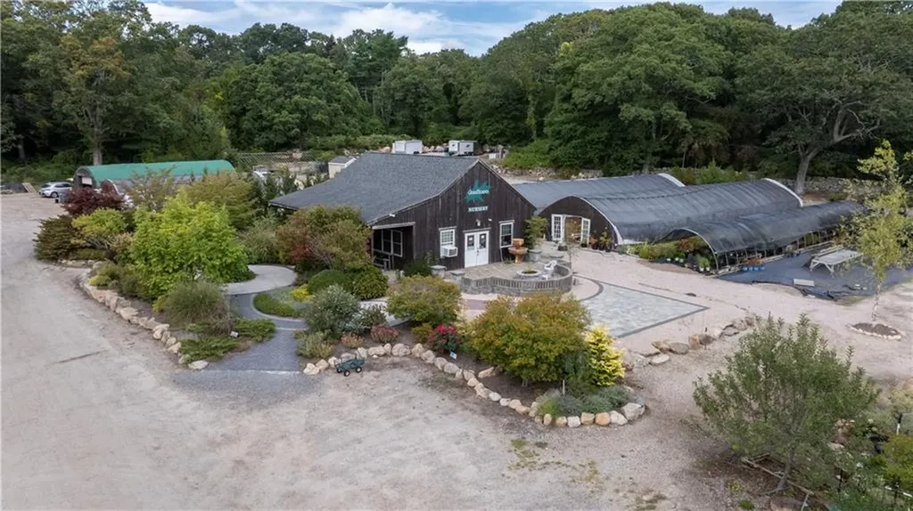 47 Tuckertown Road South Kingstown RI 02879