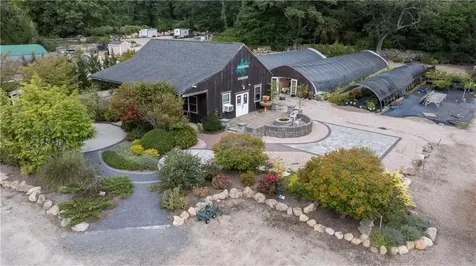 47 Tuckertown Road South Kingstown RI 02879