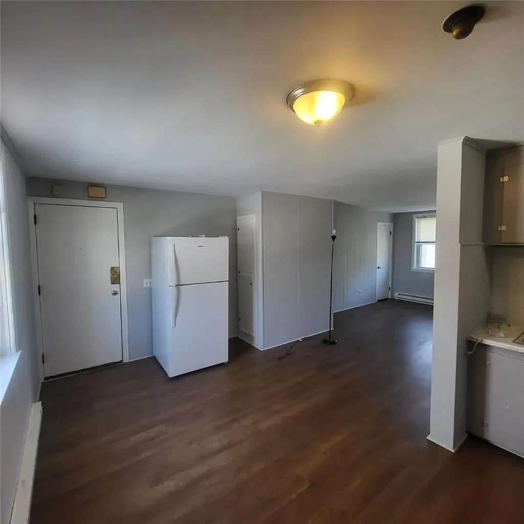 62 Kilvert Street Warwick RI 02886