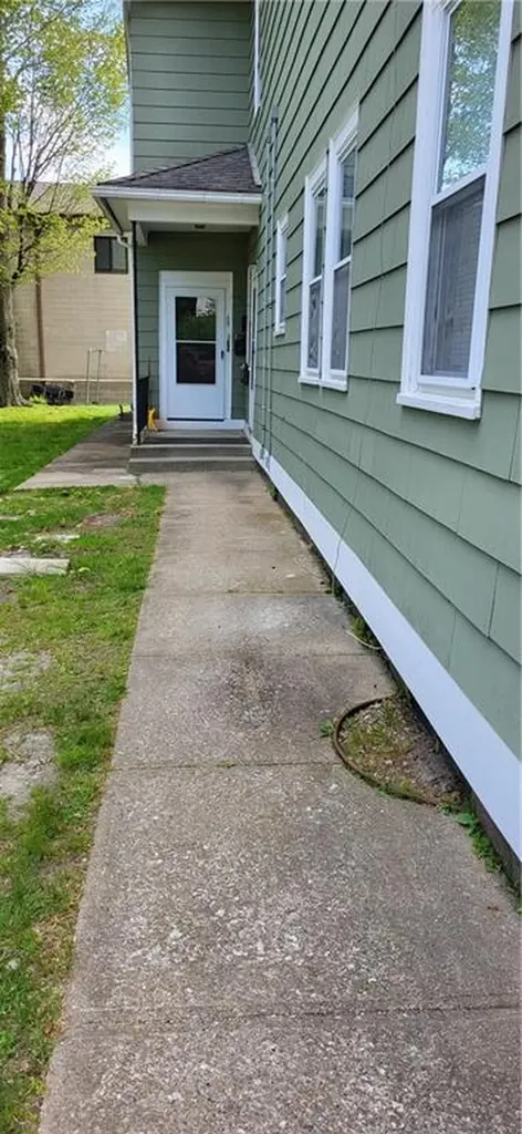 62 Kilvert Street Warwick RI 02886