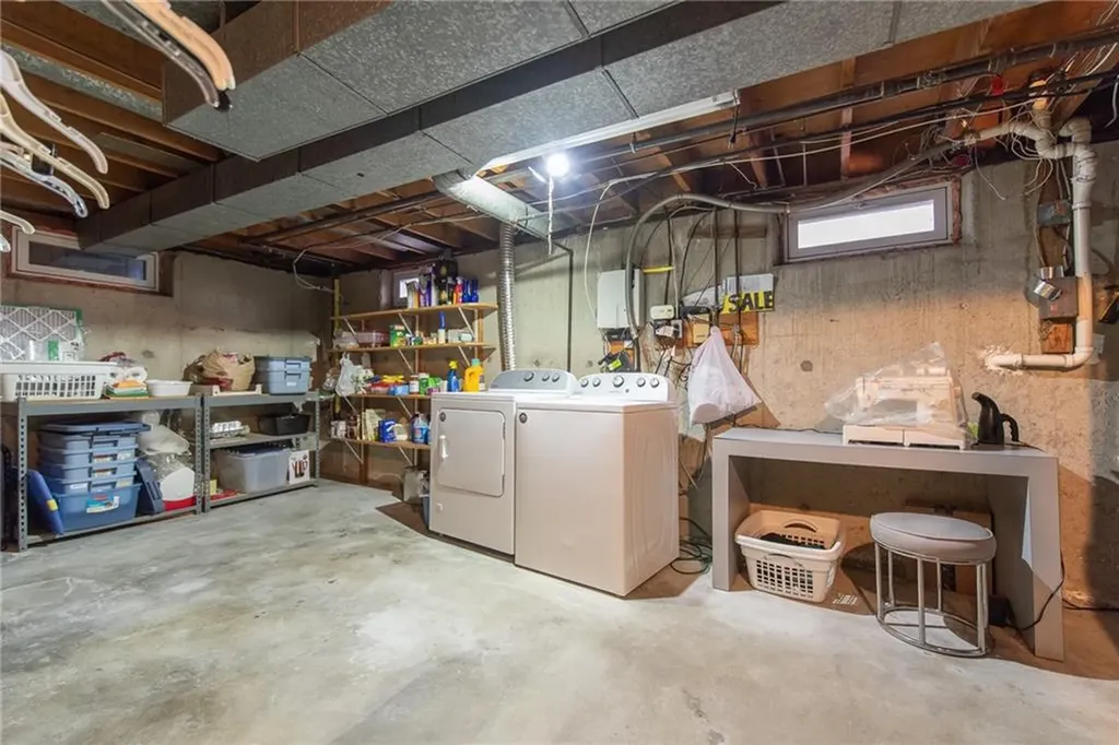 1020 Warwick Avenue Warwick RI 02888