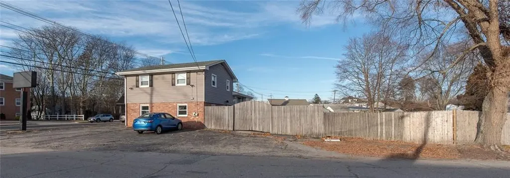 1020 Warwick Avenue Warwick RI 02888