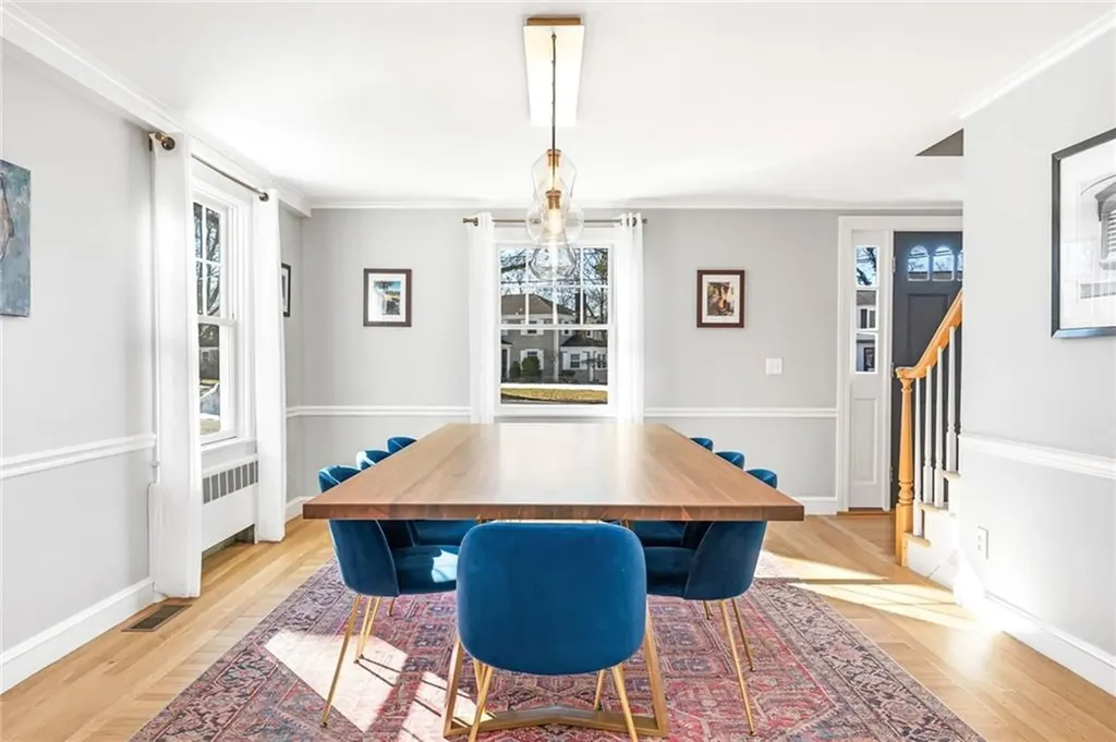 51 Hawthorne Avenue Barrington RI 02806