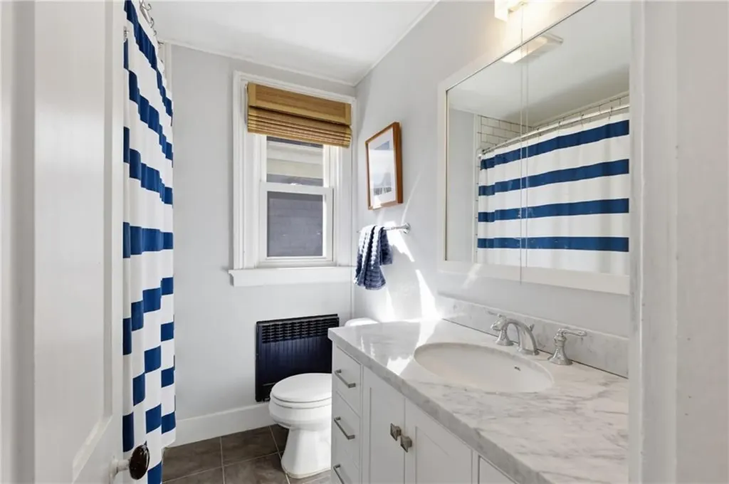 5 Meikle Avenue Newport RI 02840
