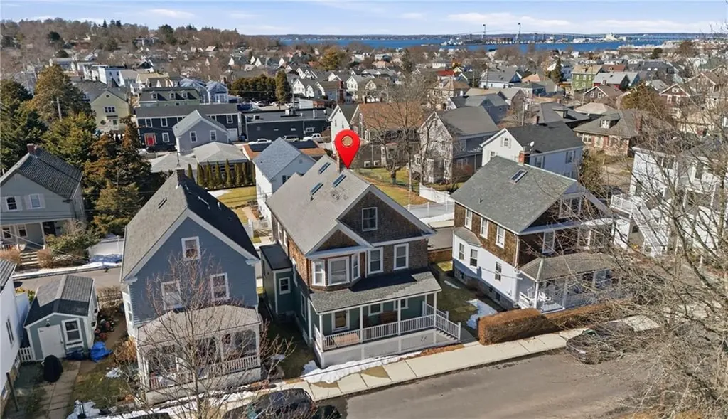 5 Meikle Avenue Newport RI 02840