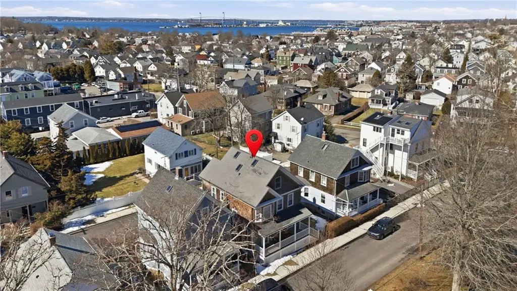 5 Meikle Avenue Newport RI 02840