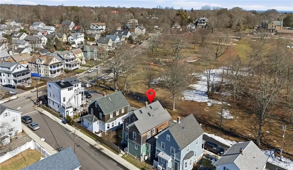 5 Meikle Avenue Newport RI 02840
