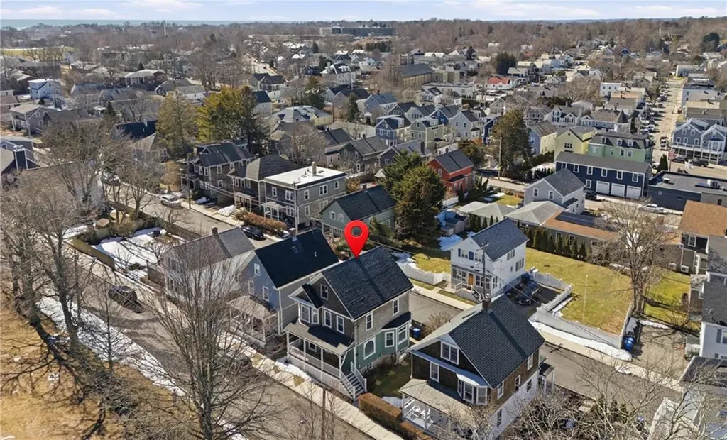 5 Meikle Avenue Newport RI 02840