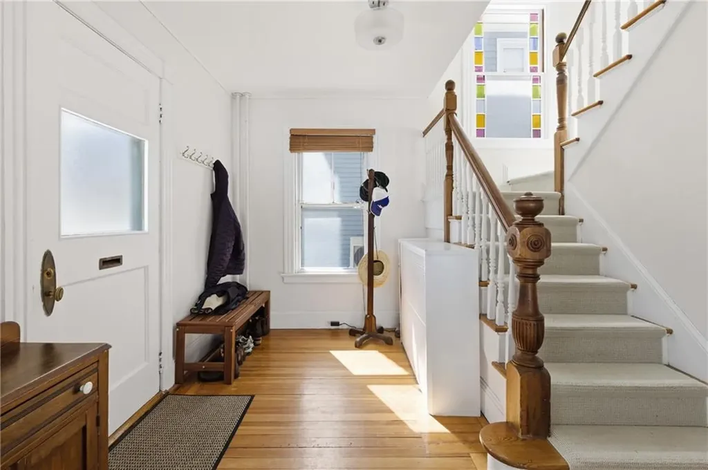 5 Meikle Avenue Newport RI 02840