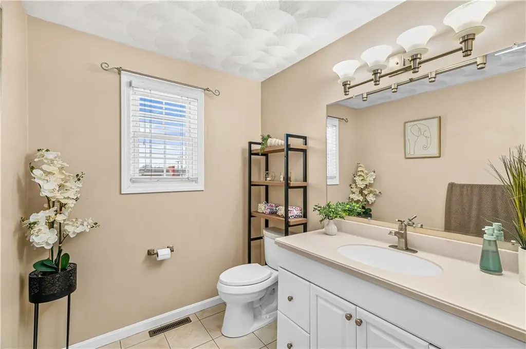 22 Terry Street North Providence RI 02904